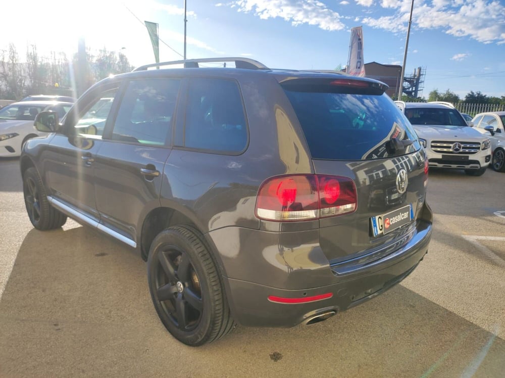 Volkswagen Touareg usata a Salerno (11)