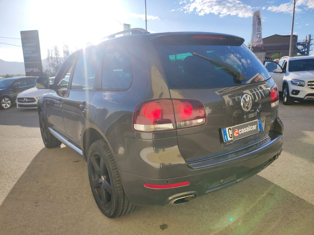Volkswagen Touareg usata a Salerno (12)