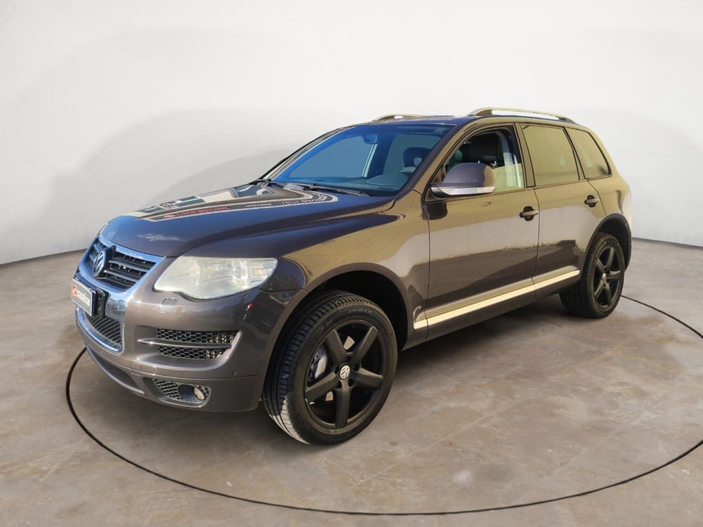 Volkswagen Touareg usata a Salerno (2)