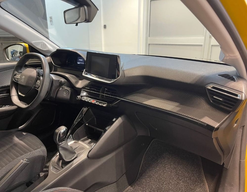Peugeot 208 usata a Ferrara (4)