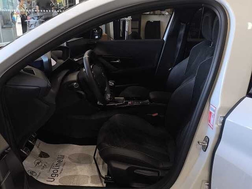 Peugeot 208 usata a Perugia (9)