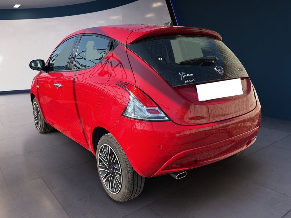 Lancia Ypsilon usata a Torino (5)
