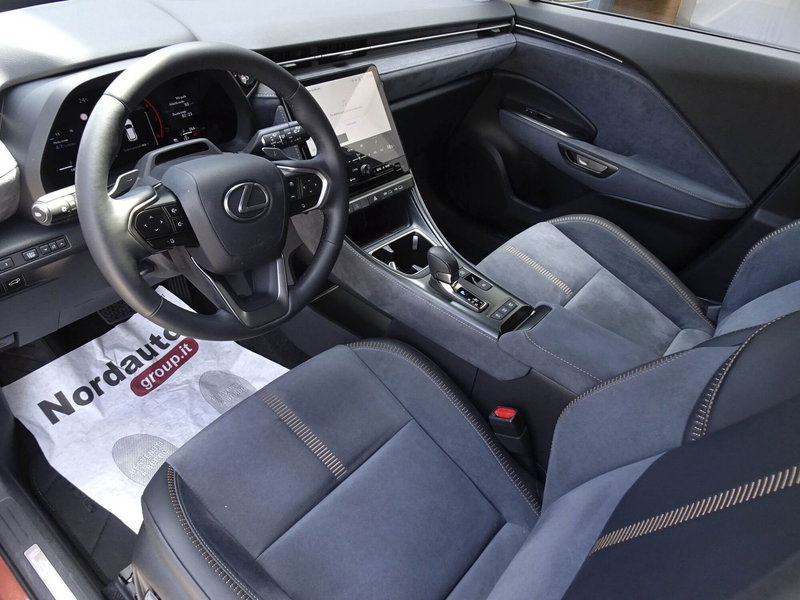 Lexus LBX usata a Treviso (8)