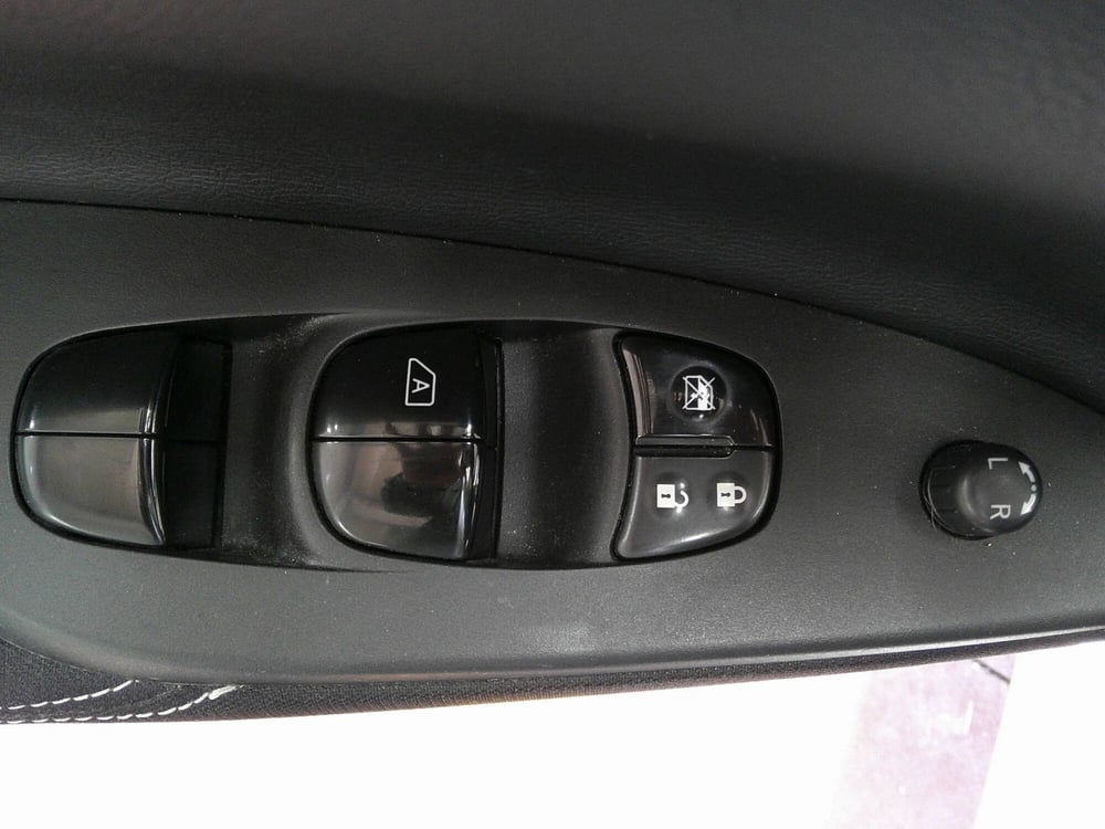 Nissan Pulsar usata a Treviso (18)