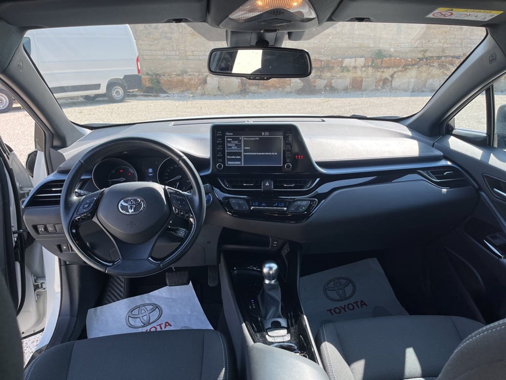 Toyota Toyota C-HR usata a Catania (10)