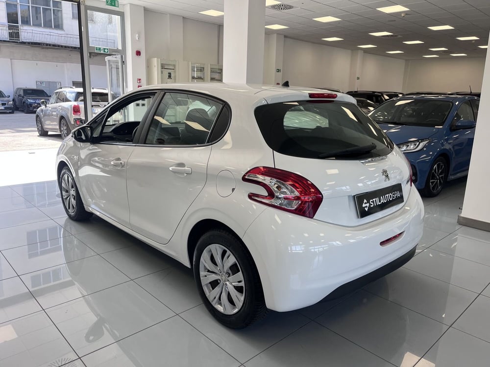 Peugeot 208 usata a Prato (6)