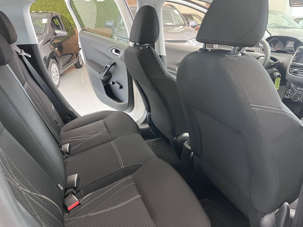 Peugeot 208 usata a Prato (8)