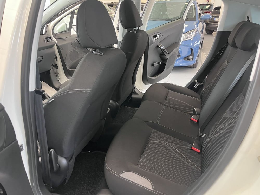 Peugeot 208 usata a Prato (9)