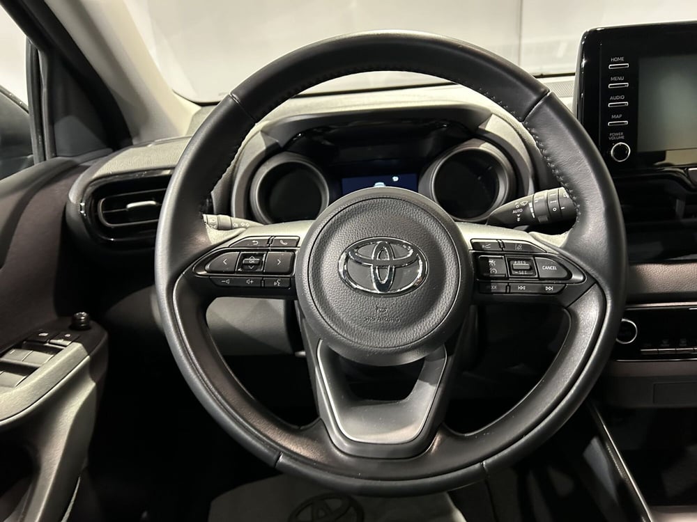 Toyota Yaris usata a Milano (10)
