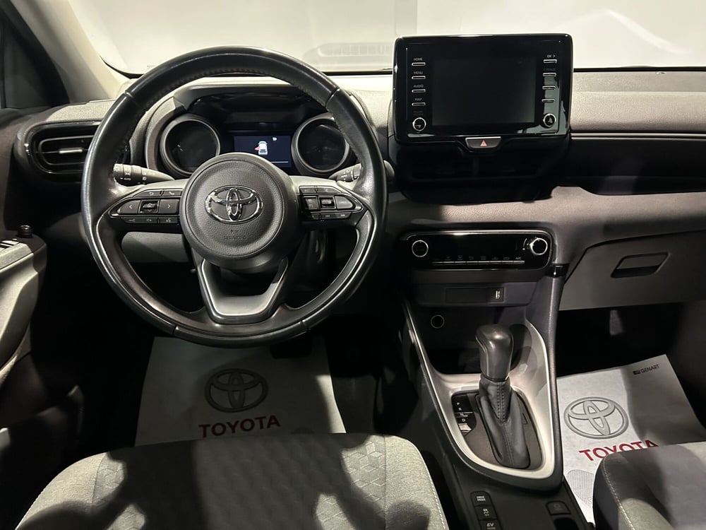 Toyota Yaris usata a Milano (10)