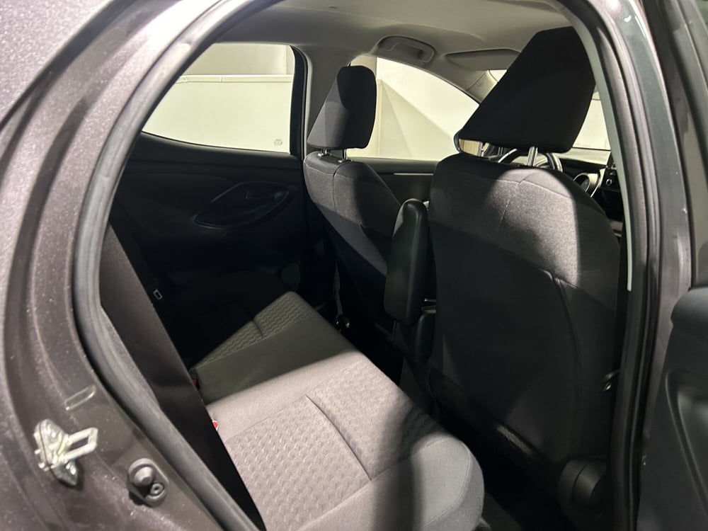 Toyota Yaris usata a Milano (9)