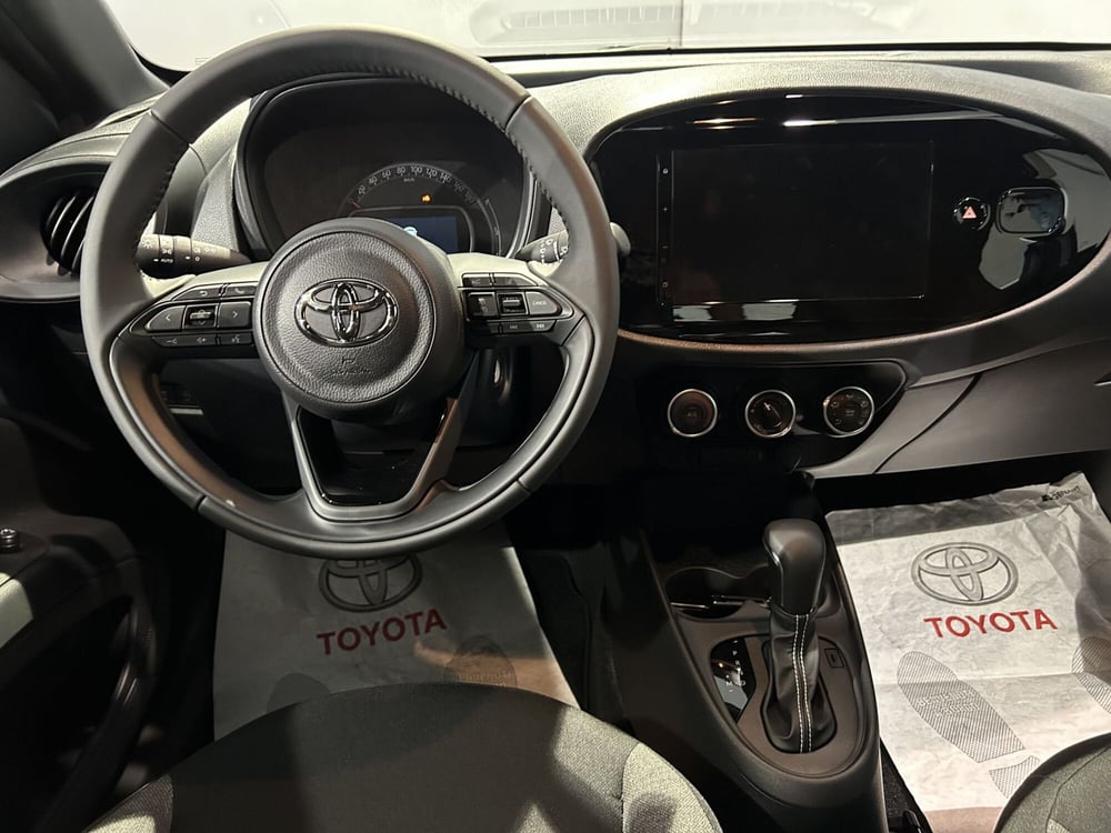 Toyota Aygo X nuova a Milano (10)