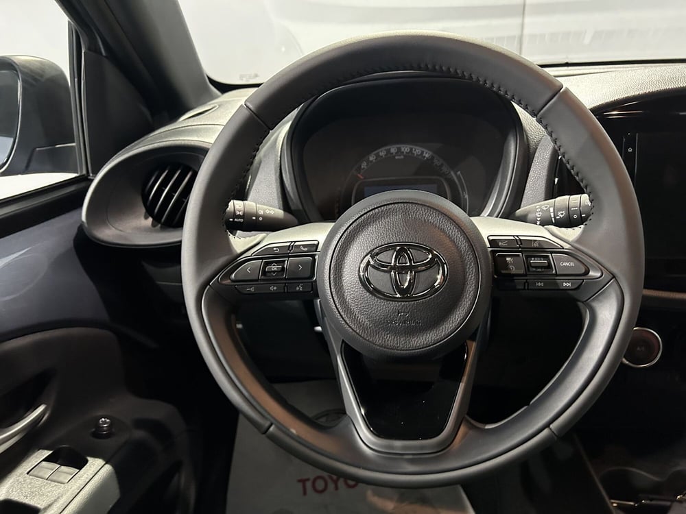 Toyota Aygo X nuova a Milano (8)