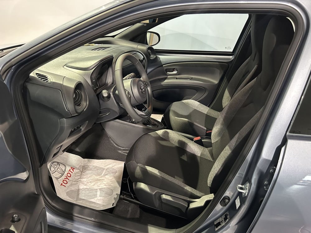 Toyota Aygo X nuova a Milano (11)