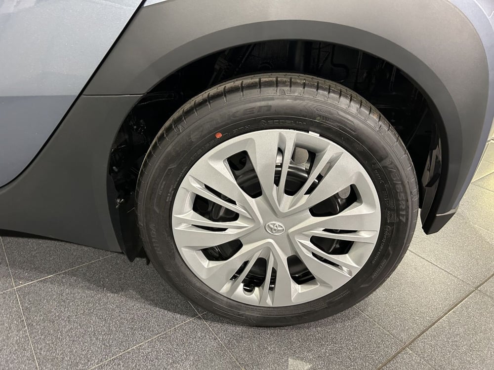 Toyota Aygo X nuova a Milano (7)