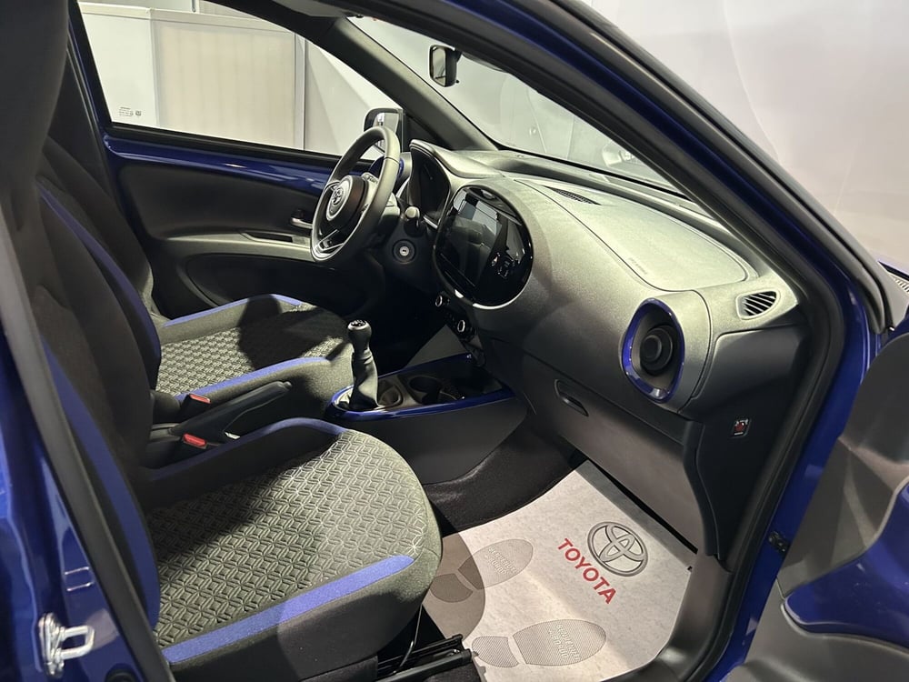 Toyota Aygo X nuova a Milano (13)