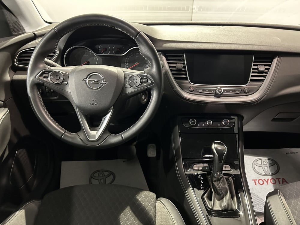 Opel Grandland X usata a Milano (10)