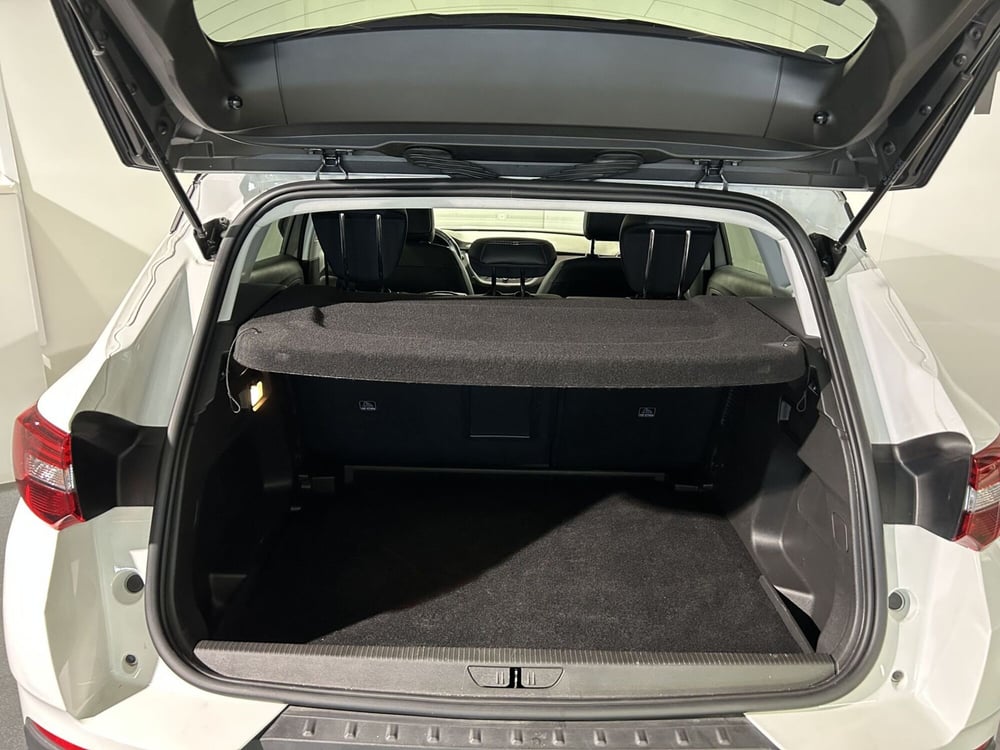 Opel Grandland X usata a Milano (6)