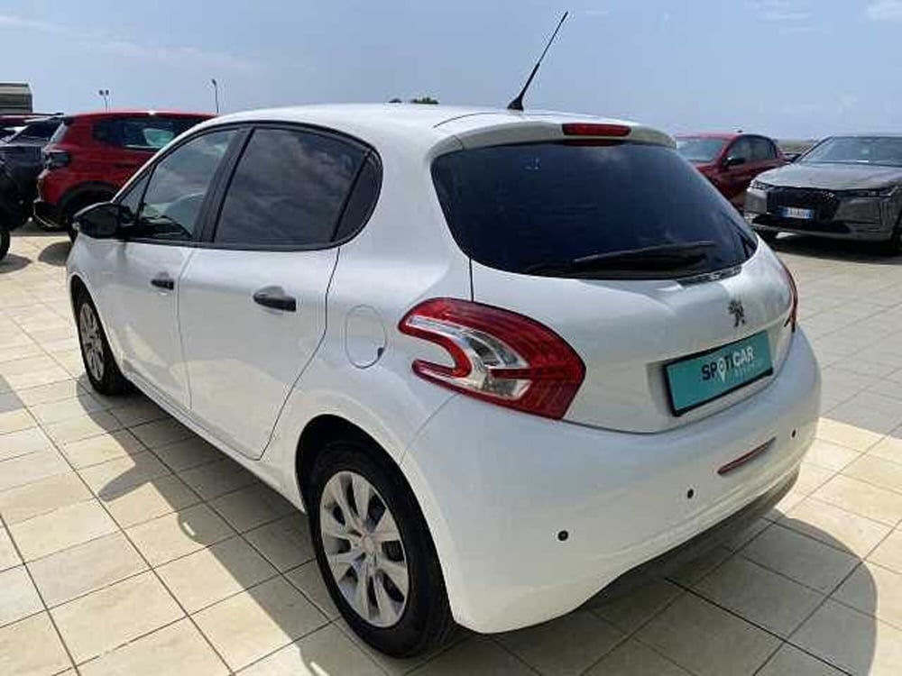 Peugeot 208 usata a Catania (3)