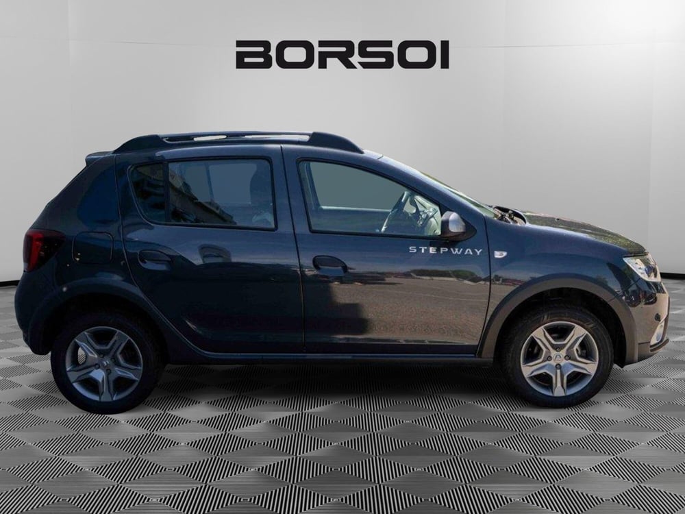 Dacia Sandero usata a Treviso (6)