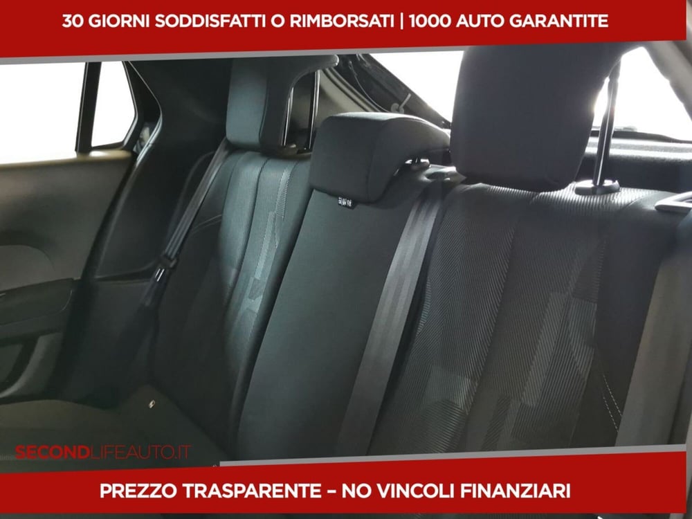 Lancia Ypsilon nuova a Chieti (6)