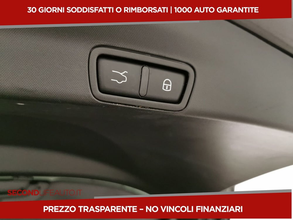 Alfa Romeo Stelvio usata a Chieti (8)