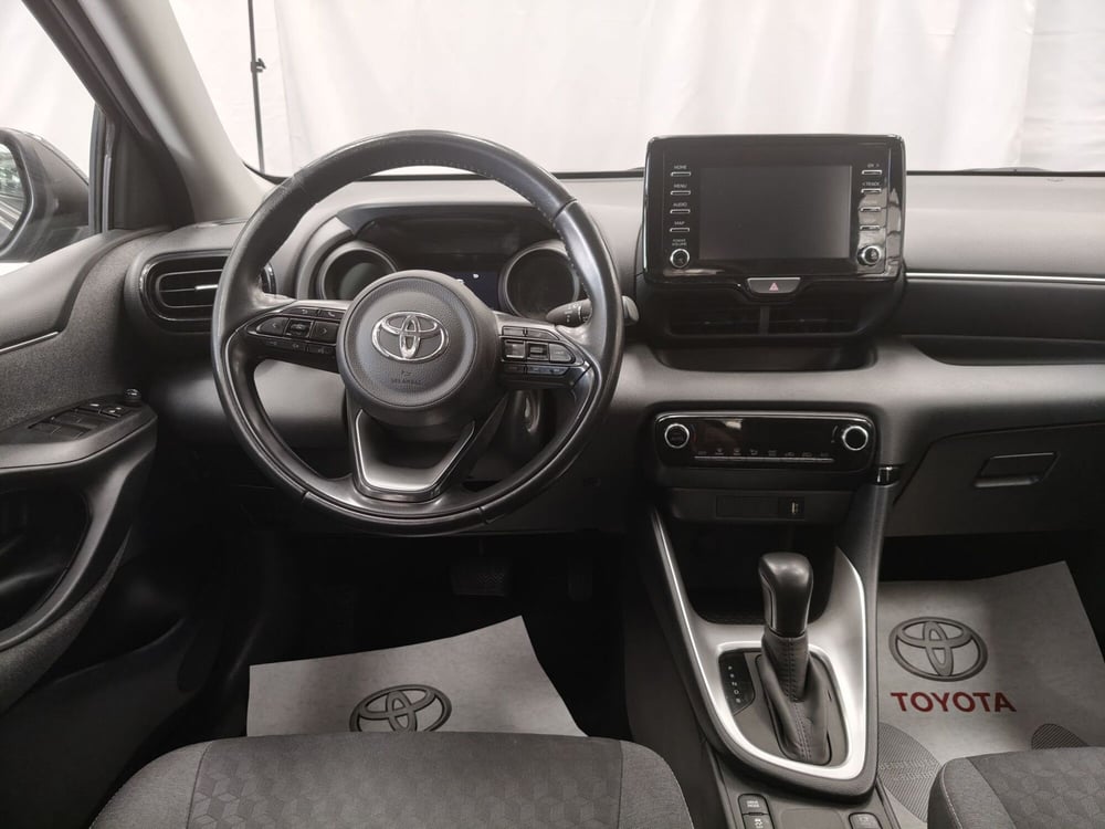Toyota Yaris usata a Roma (10)