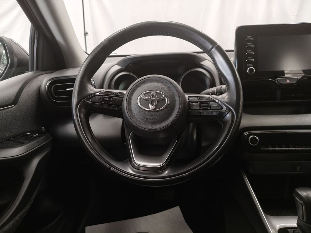 Toyota Yaris usata a Roma (11)