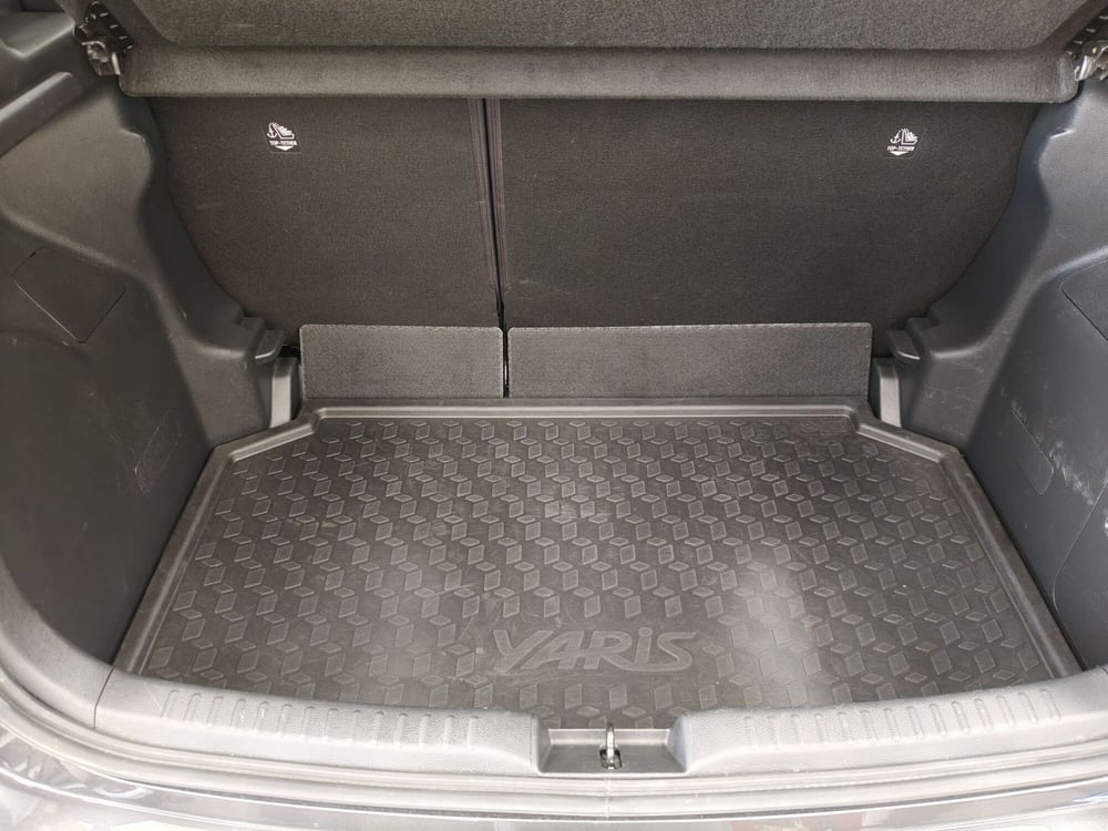 Toyota Yaris usata a Roma (13)