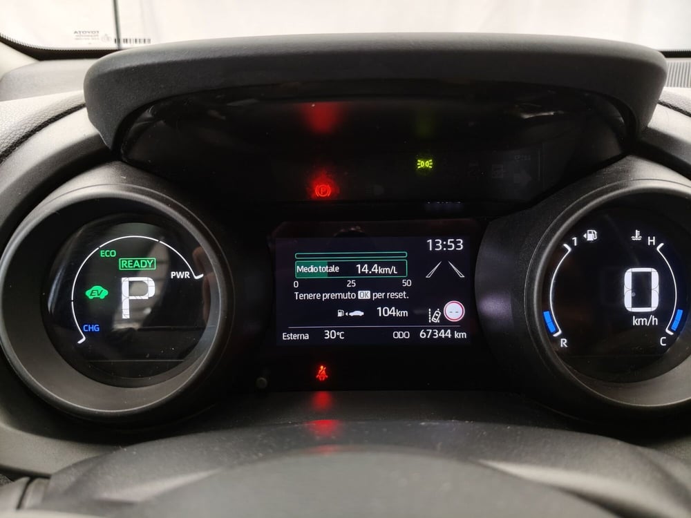 Toyota Yaris usata a Roma (16)