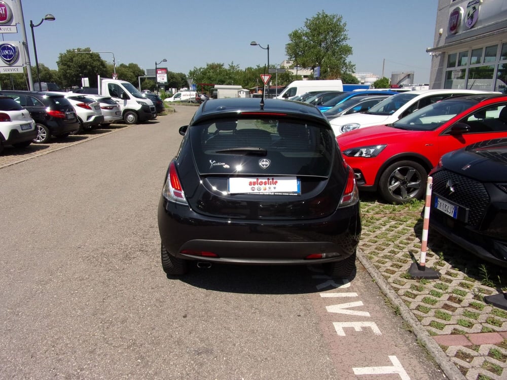 Lancia Ypsilon usata a Reggio Emilia (4)