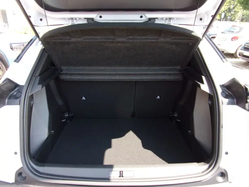 Peugeot 2008 nuova a Reggio Emilia (10)