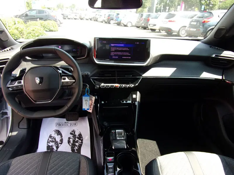 Peugeot 2008 nuova a Reggio Emilia (11)