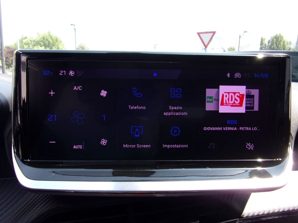 Peugeot 2008 nuova a Reggio Emilia (13)