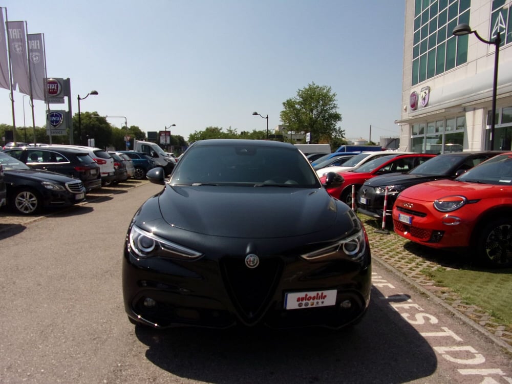Alfa Romeo Stelvio usata a Reggio Emilia (2)