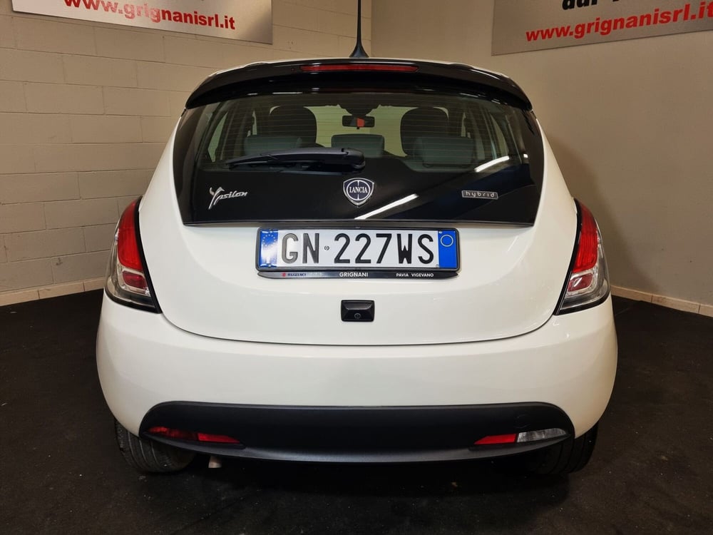 Lancia Ypsilon usata a Pavia (4)