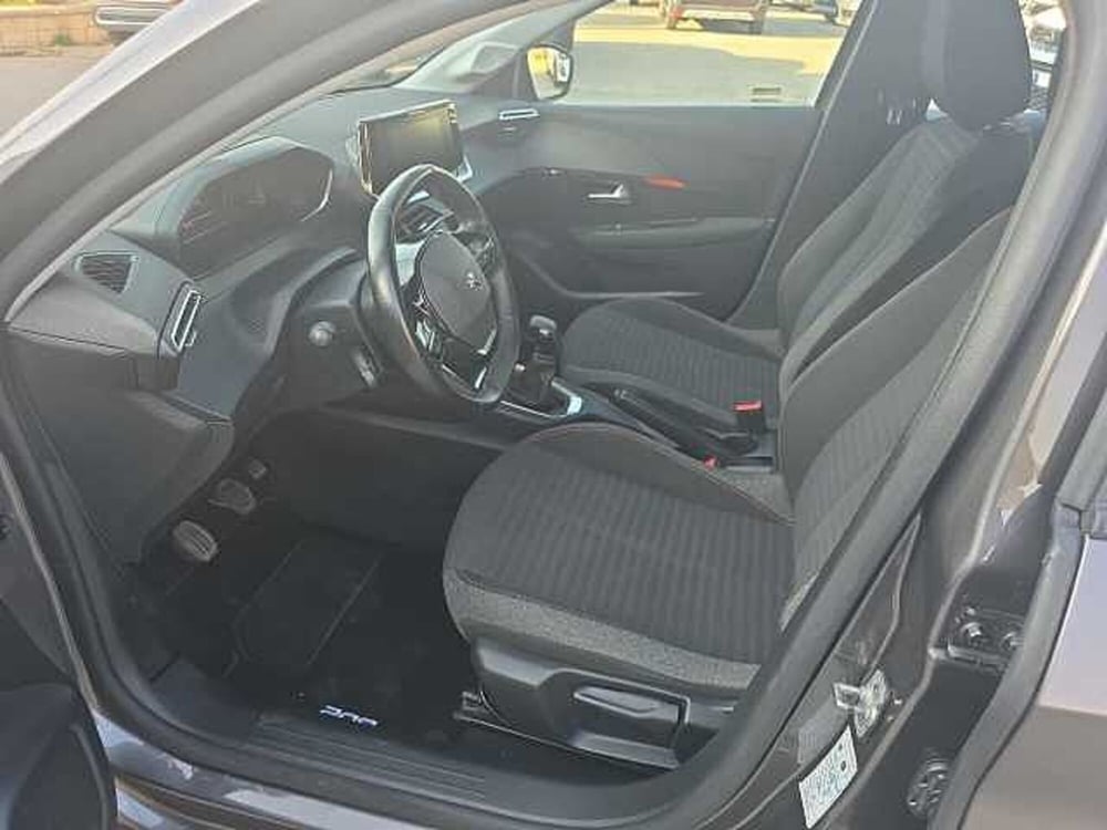 Peugeot 208 usata a Ragusa (17)