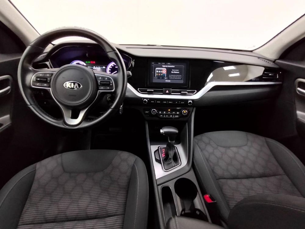 Kia Niro usata a Como (4)