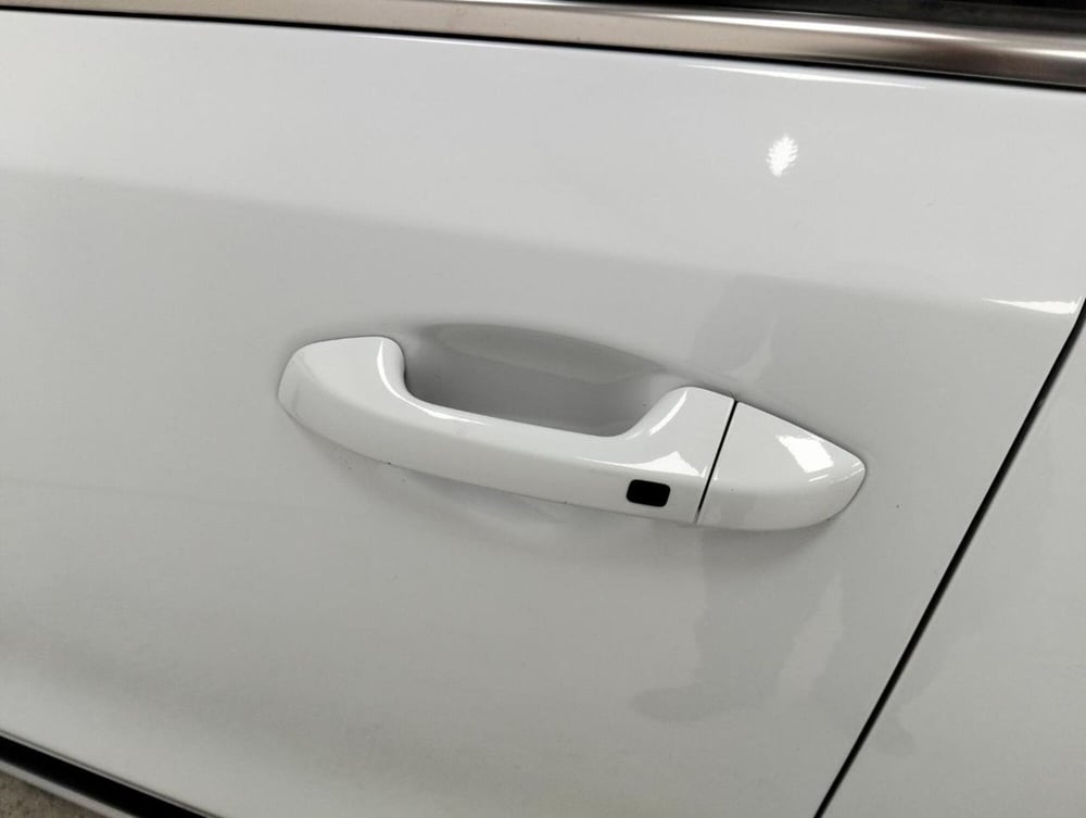 Kia ProCeed usata a Como (10)