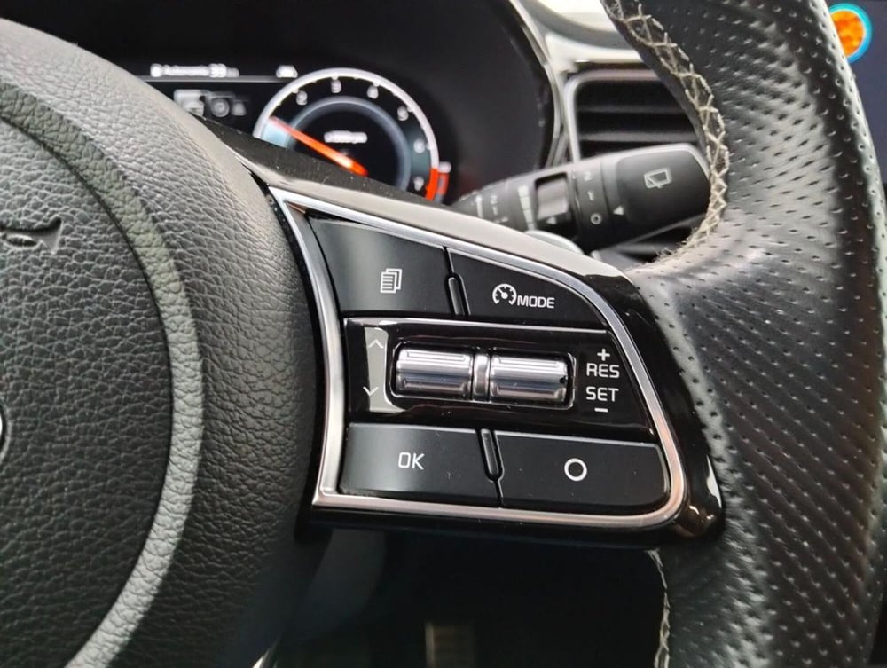 Kia ProCeed usata a Como (12)