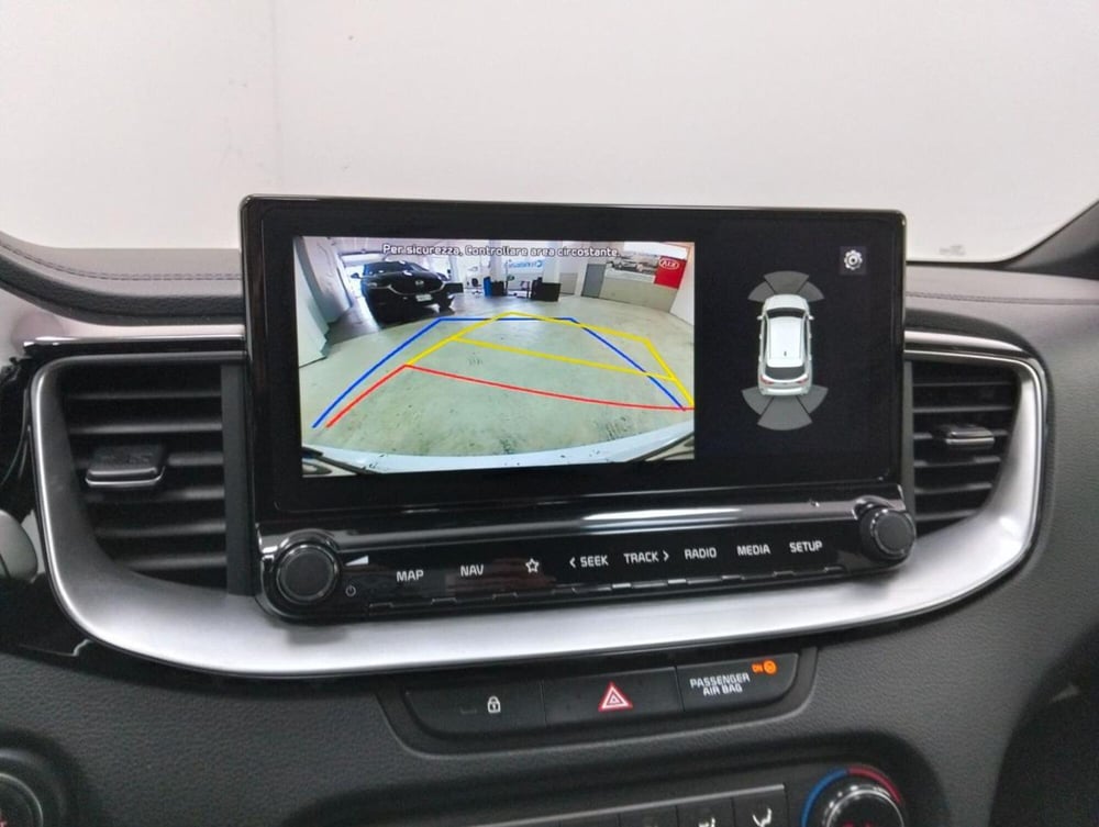 Kia ProCeed usata a Como (18)