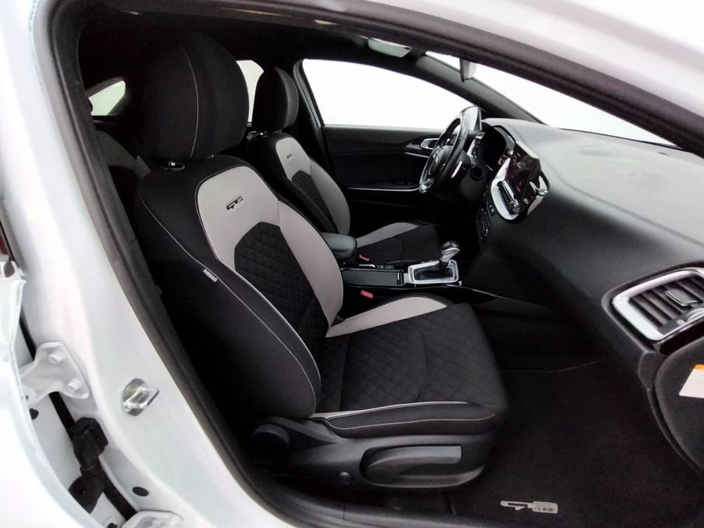 Kia ProCeed usata a Como (3)