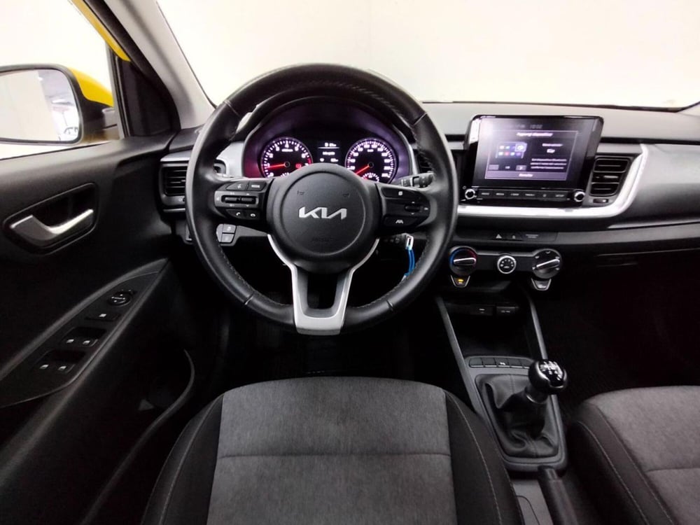 Kia Stonic usata a Como (10)