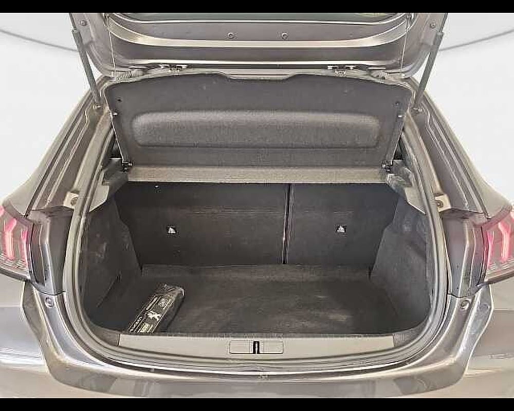 Peugeot 208 usata a Roma (10)