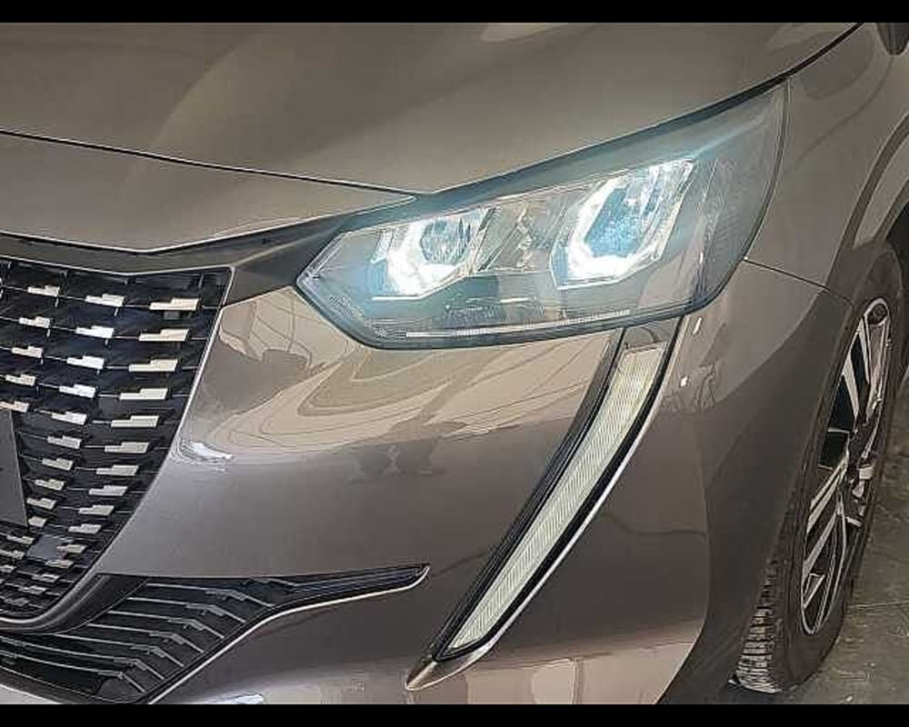 Peugeot 208 usata a Roma (12)