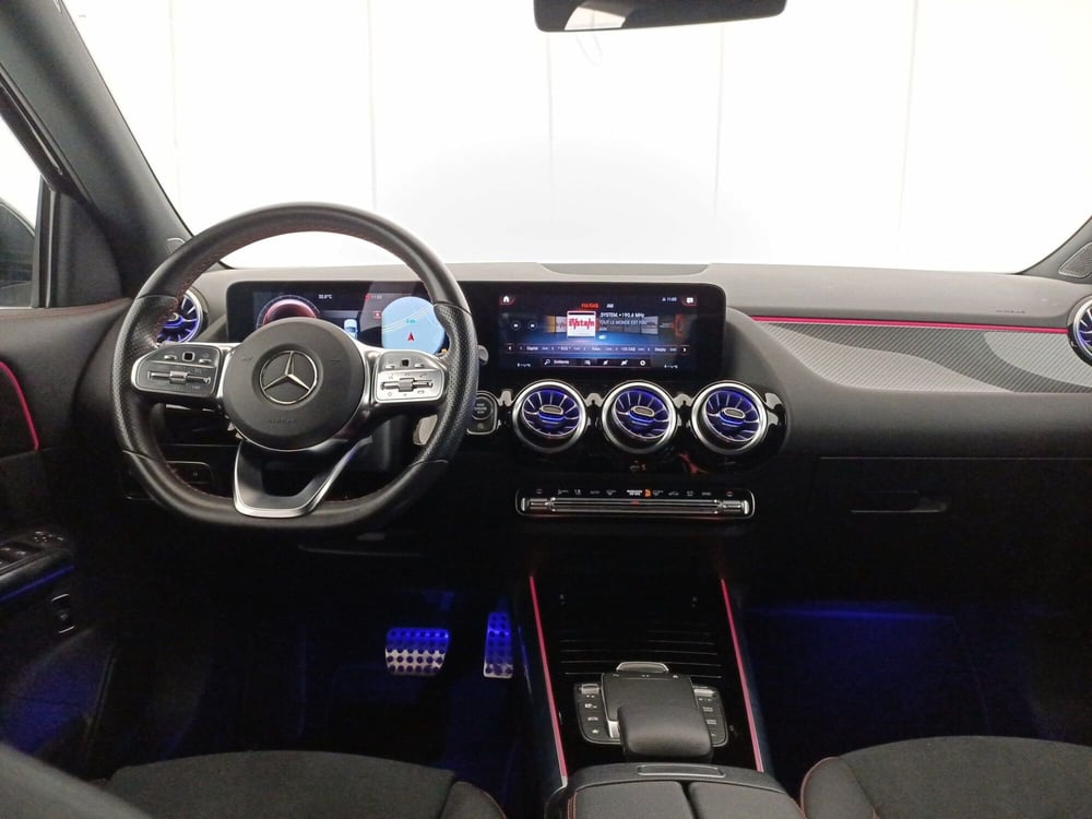 Mercedes-Benz GLA SUV usata a Taranto (10)