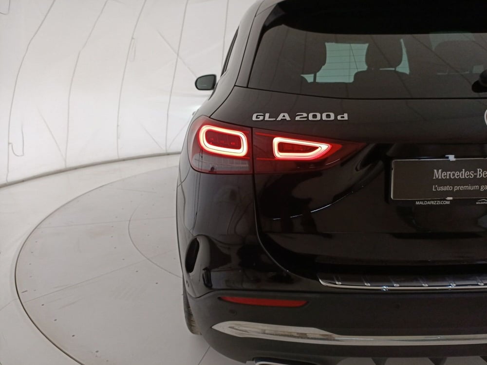 Mercedes-Benz GLA SUV usata a Taranto (11)