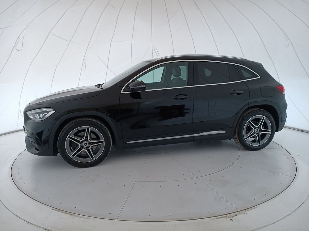 Mercedes-Benz GLA SUV usata a Taranto (2)