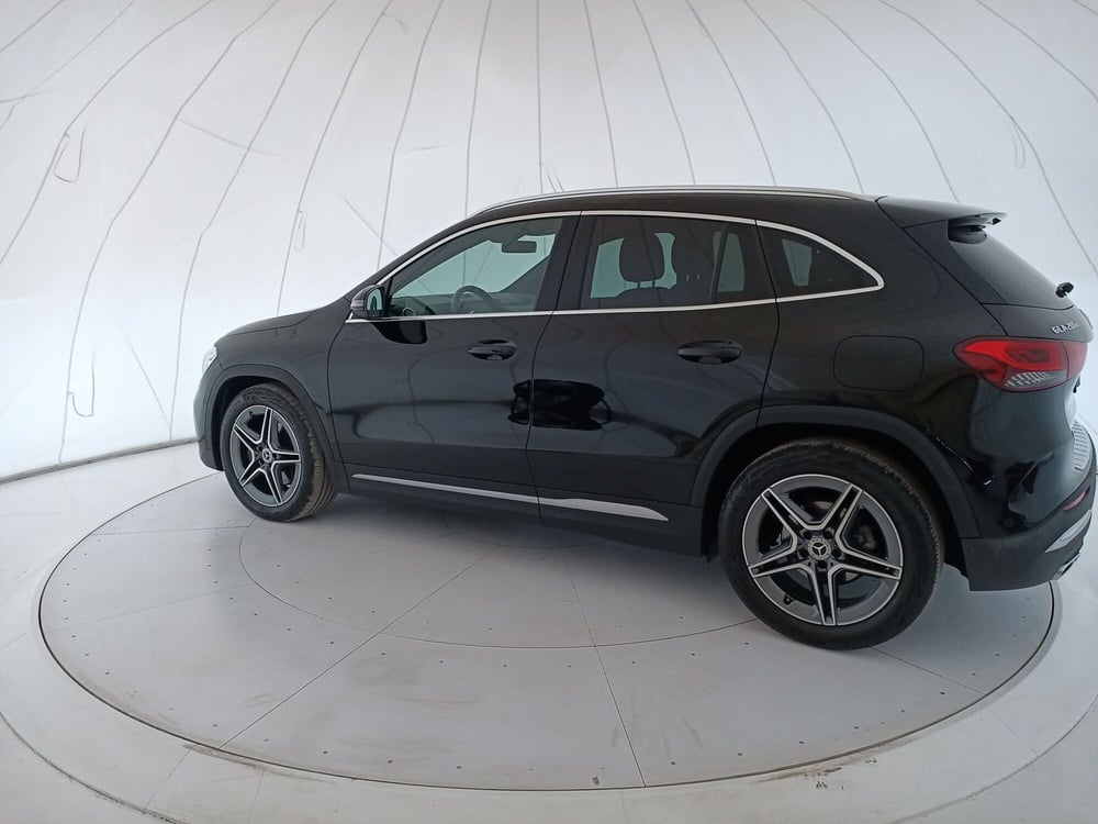 Mercedes-Benz GLA SUV usata a Taranto (3)