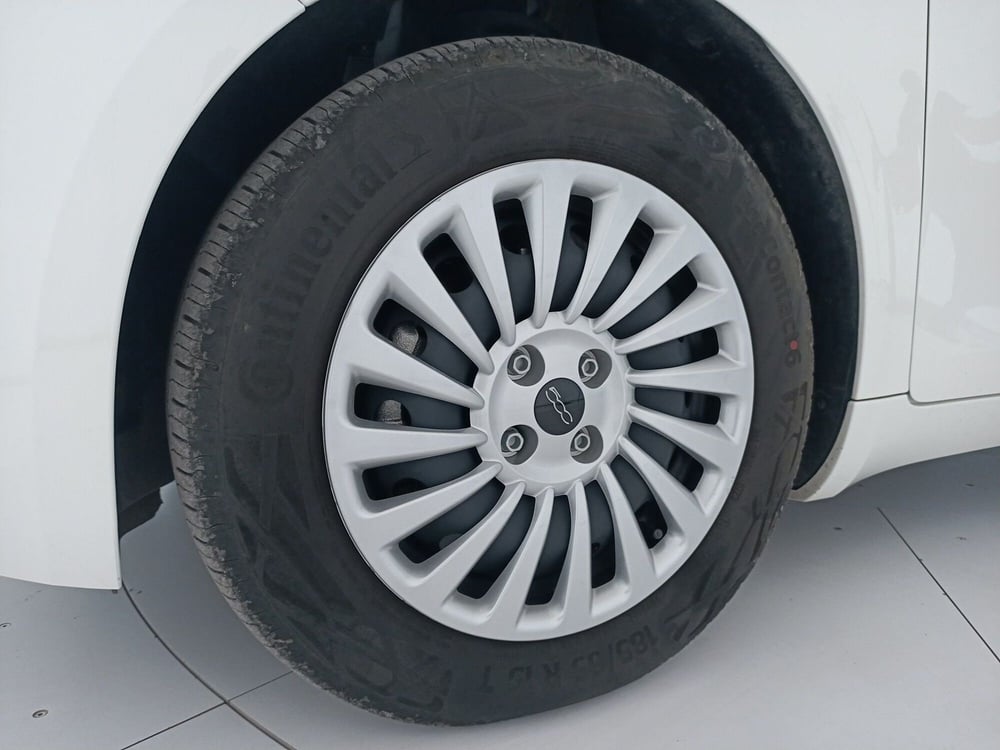 Fiat 500e usata a Bari (13)